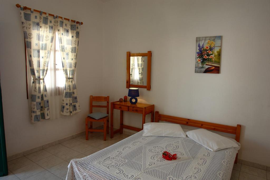Irene Rooms Folegandros Island Экстерьер фото