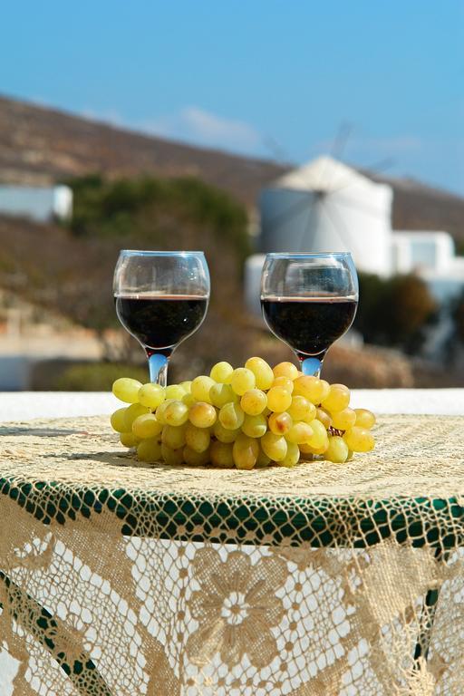 Irene Rooms Folegandros Island Номер фото