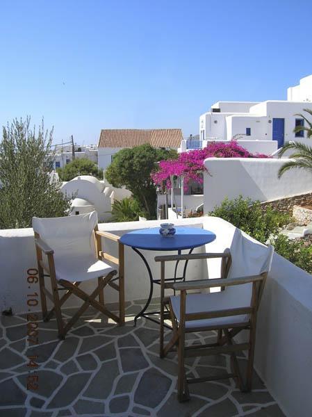 Irene Rooms Folegandros Island Экстерьер фото